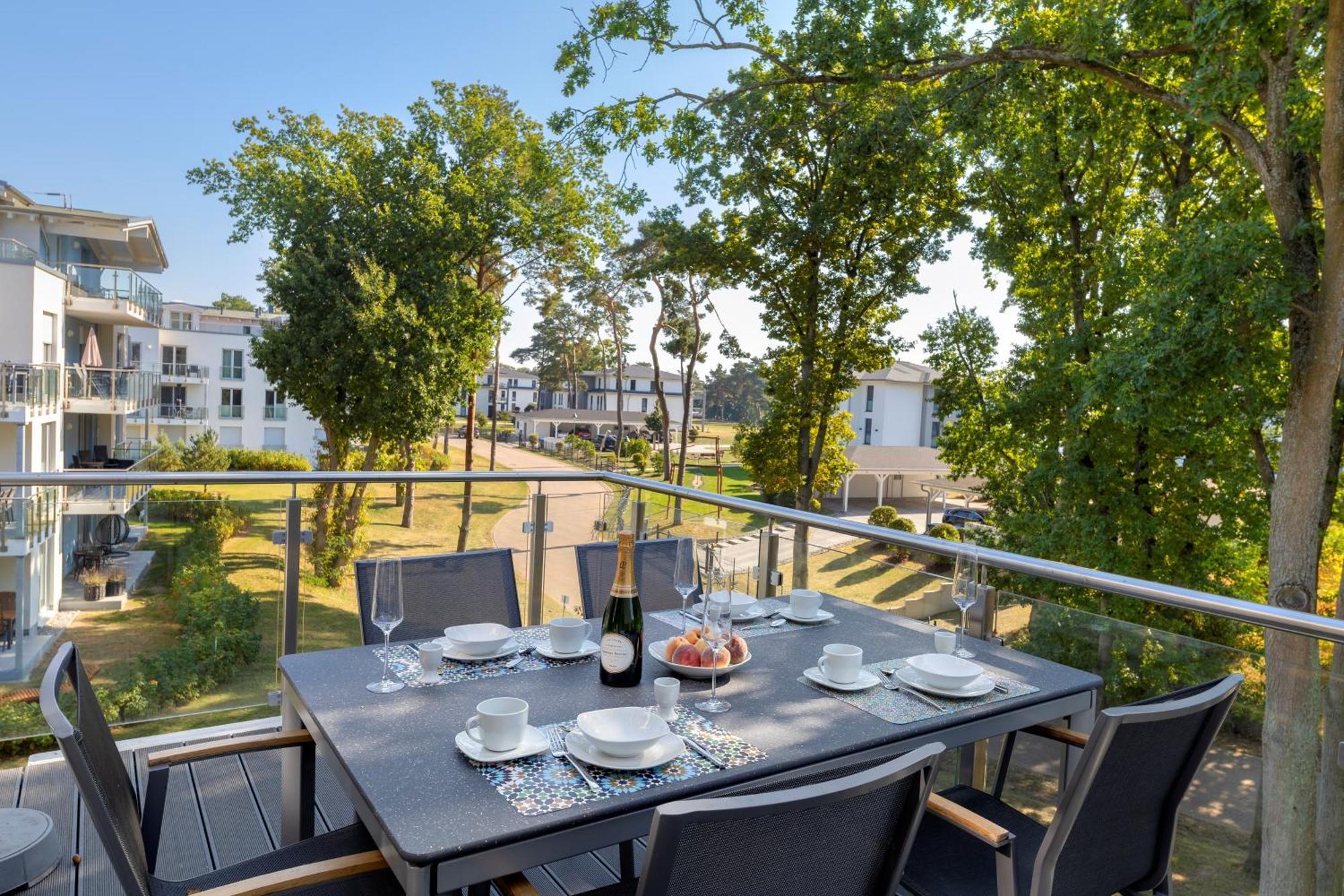 Apartment "Usedomer Luft" Garz  Exteriör bild